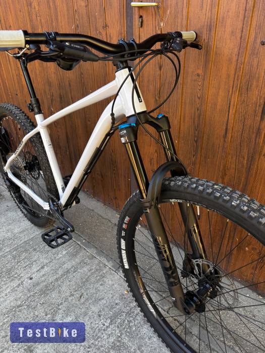 29” Rockrider AM HT 100 hardtail / FOX 34 makulátlan állapotban