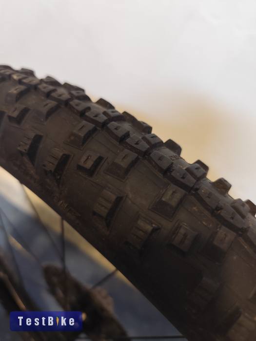 29 Specialized hátsó kerék, 148x12 m7100 180mm
