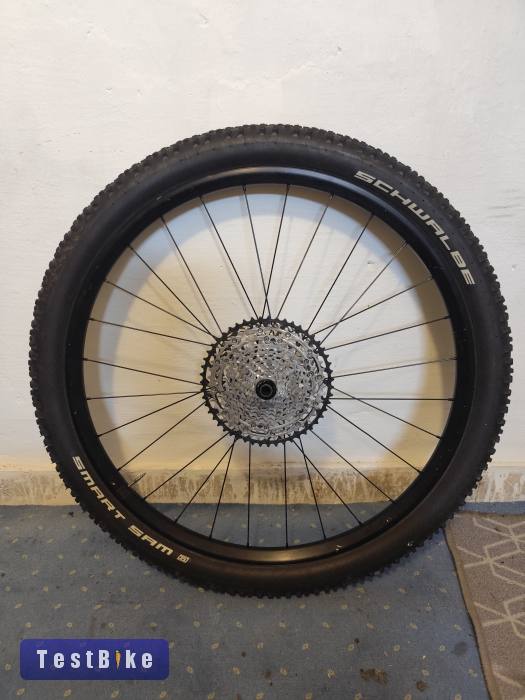 29 Specialized hátsó kerék, 148x12 m7100 180mm