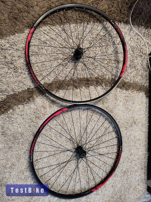 29er átütős MTB/XC SunRinglé/Deore kerékszett