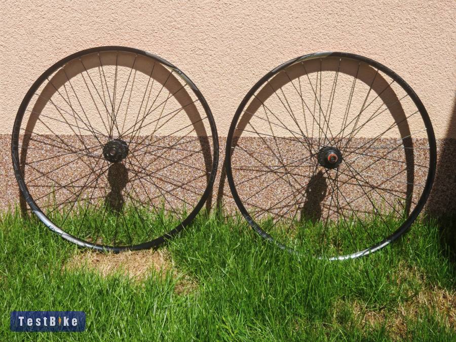 29er kerékszett 