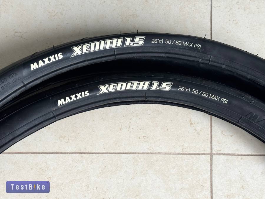 2db Maxxis Xenith 1.5 + Panaracer belsők eladó
