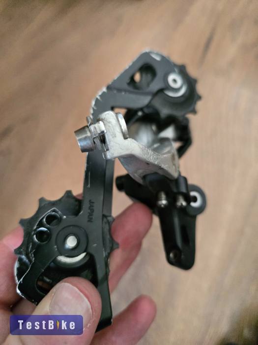 2db Shimano XT váltó M781 és M786