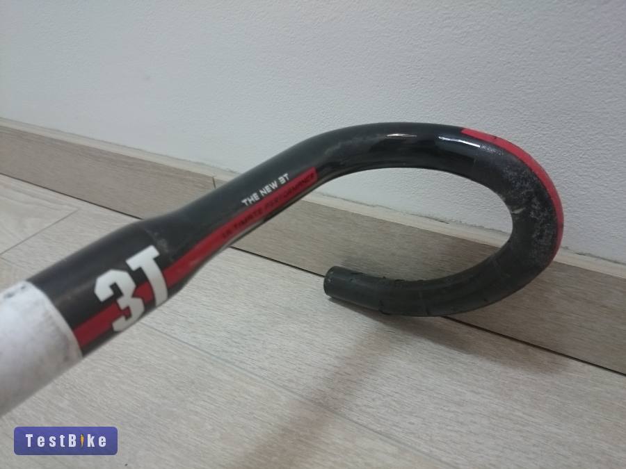 3T Ergosum Kormány Carbon Karbon 44cm  190g 