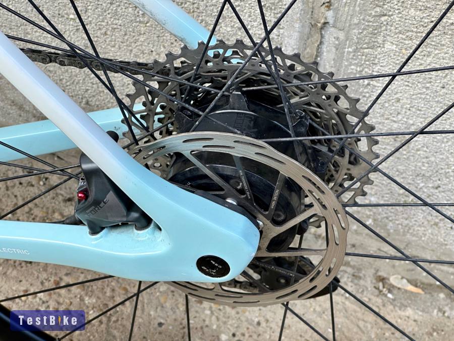 3T Ultra Boost Exploro AXS - Mahle X20 e-gravel