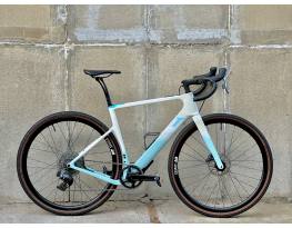 3T Ultra Boost Exploro AXS - Mahle X20 e-gravel