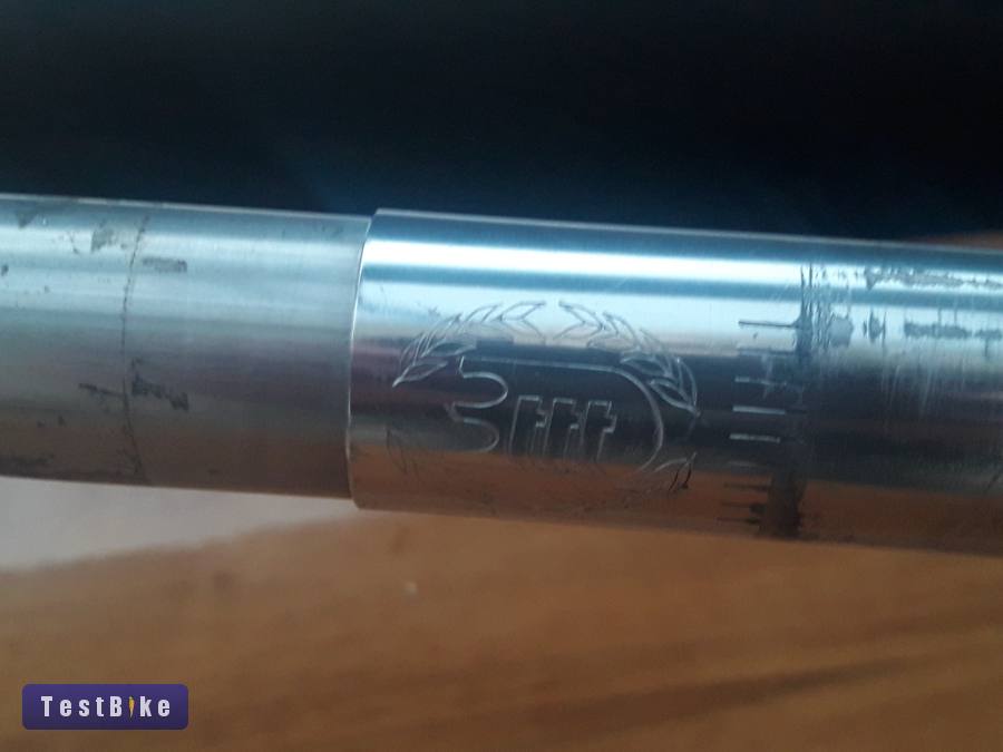 3ttt Podium koskormány, 42 cm széles