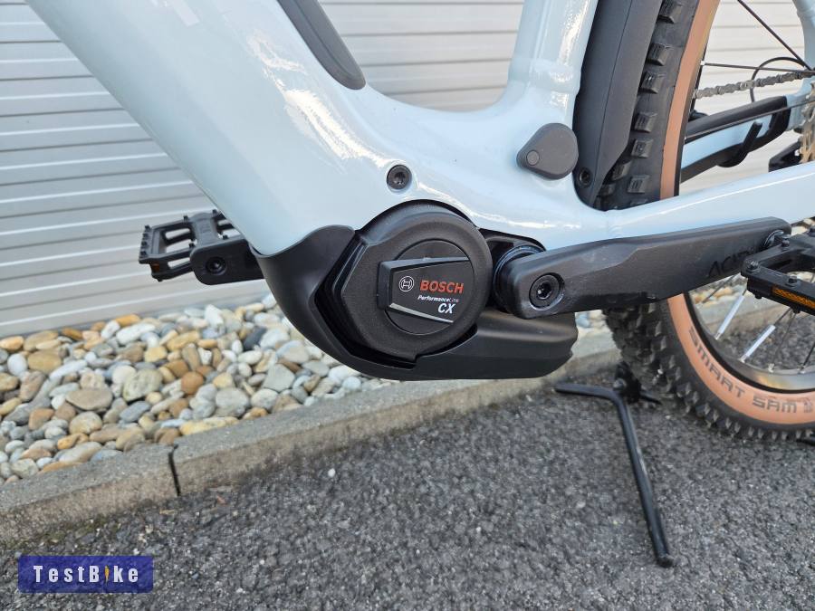4km Cube női ebike smart bosch cx 85Nm 750Wh L