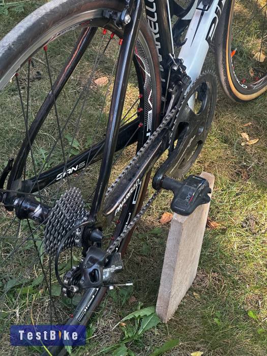 53cm Karbon Pinarello országúti kerékpár campagnolo chorus