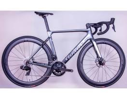 6,7kg! Wilier Filante SLR full carbon outi, wattmérős RED 