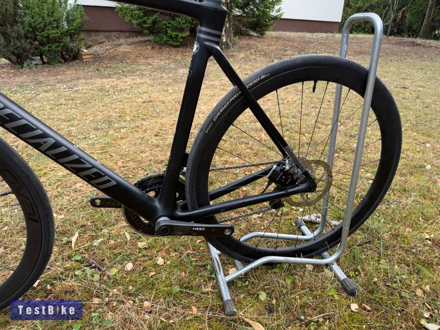61" Specialized Roubaix Sram RED, Roval c38, Futureshock