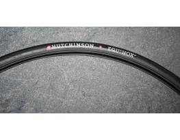 622*23 Michelin és Hutcinson külső gumik