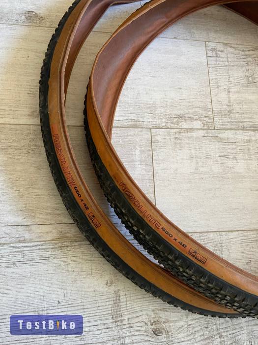 650 b / 27,5 külsők eladók!