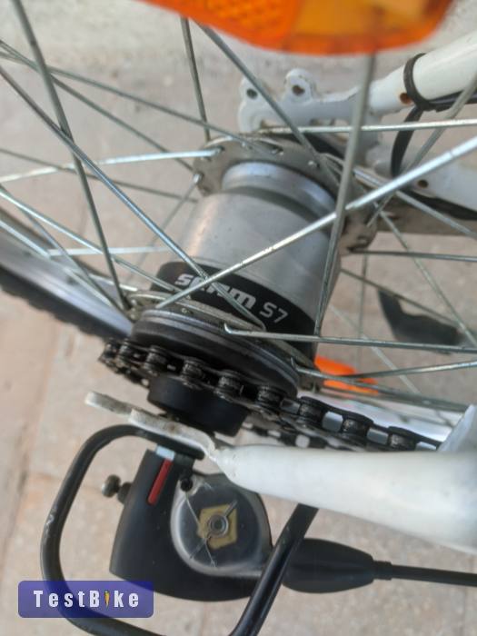 agyváltós gyerek kerékpár felújított 20 colos 7 fokozatos