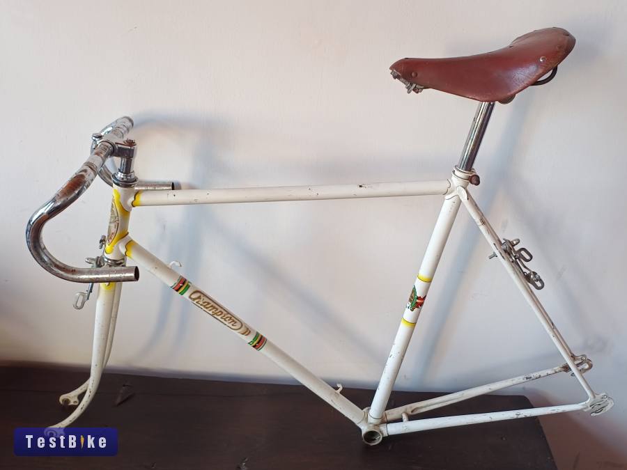 70 éves Champion országúti verseny váz, tartozékaival