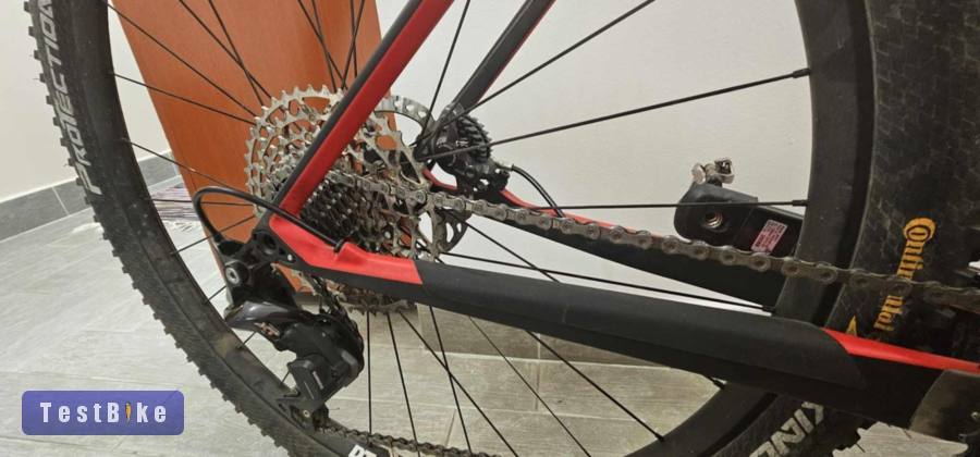 8,7 kg carbon canyon exceed CF SLX L-es méret