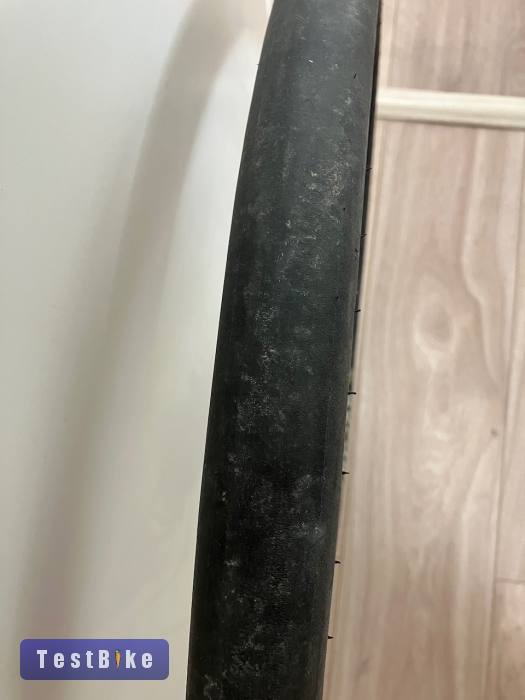 80%-os Schwalbe Kojak 26x2.0