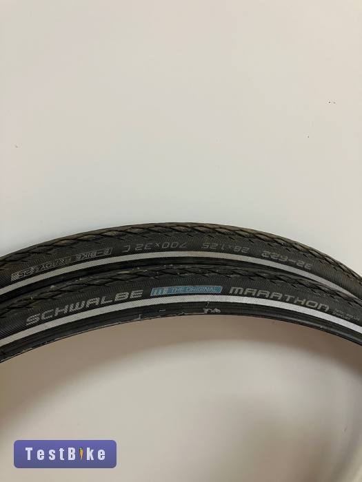 85%-os Schwalbe Marathon 32mm (28x1.25)