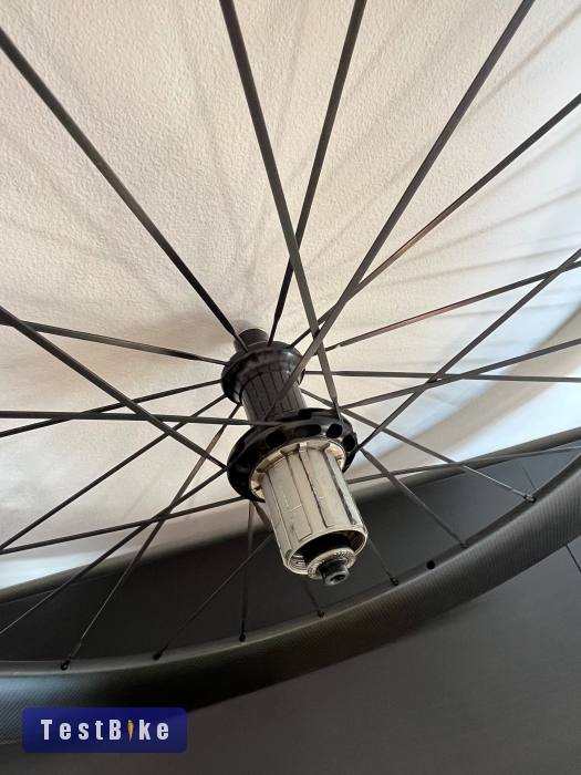 88mm-es országúti/triatlon kerékszett