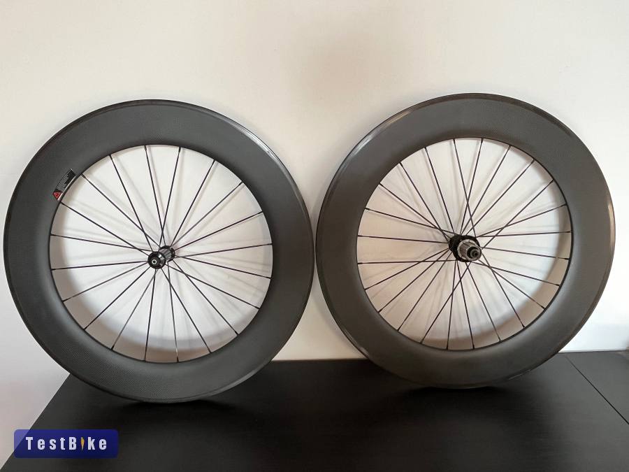 88mm-es országúti/triatlon kerékszett