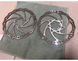 A2Z és Magura 180mm újszerű féktárcsák