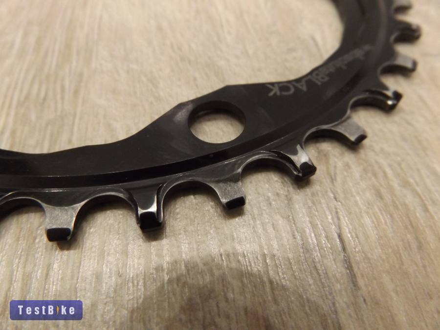 Absolute Black Oval 34T 104 bcd NW