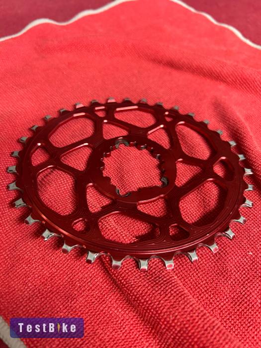 Absoluteblack oval 34T lánckerék