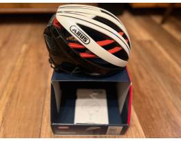 Abus Aventor sisak 5x használt 51-55 méret