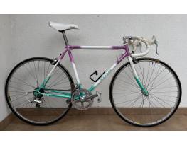 Acélvázas országúti eladó