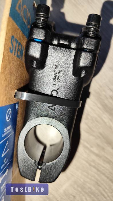 Acid Stem omne kormányszár