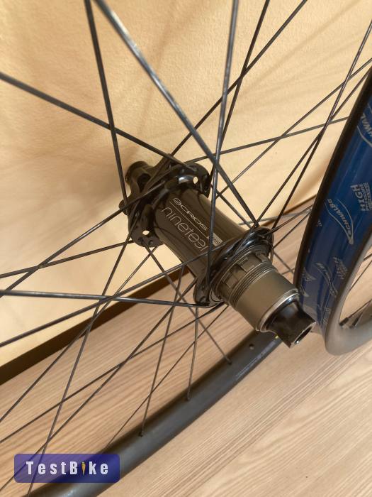 Acros Enduro Carbon 29”