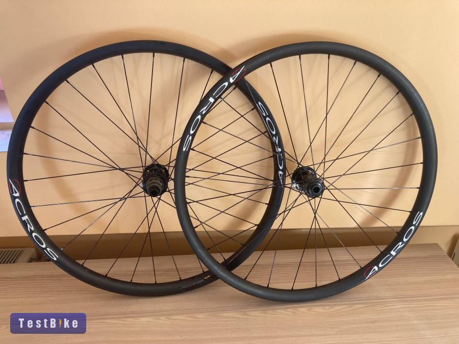 Acros Enduro Carbon kerékszett 29”
