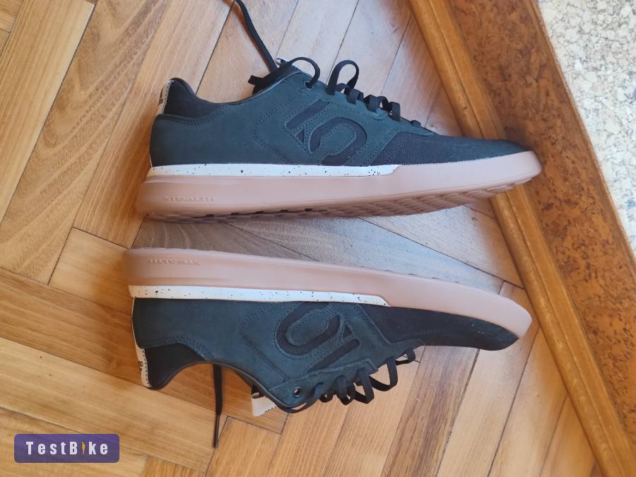 Adidas Five Ten Sleuth 45 1/3 Új, doboz nélkül