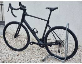 AKCIÓ: 2db Új 2025 Cube Attain karbon outi Shimano 105 2*12