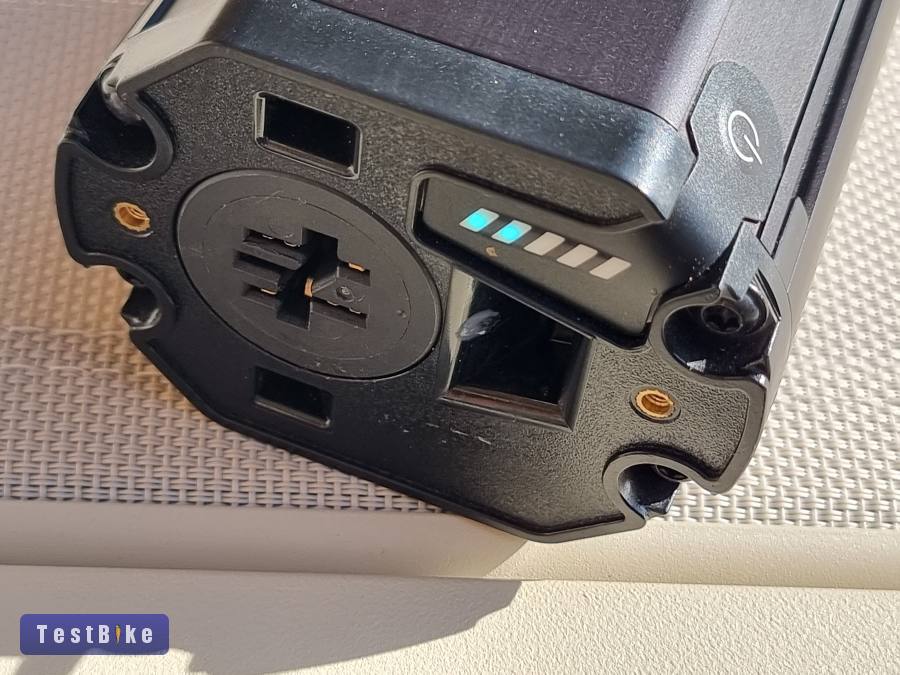 Akció Bosch Smart 625akku vertikális 92% 30 ciklus Diagnosztika 