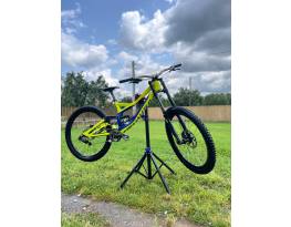 **AKCIÓ** Specialized Demo 8 XL **