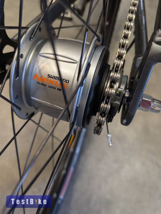 Akció! Specialized Globe Comp IG8, Nexus8, merev villás trekking