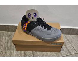 AKCIÓ Vadonatúj Shimano SH-GR501 MTB Gravity