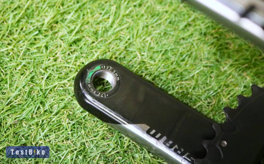 Akciós 220e! Csúcs Sram Red Carbon Quarq Power Meter