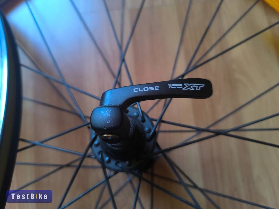Alexrims Crosstini M felnifékes Shimano Deore XT agyas kerék