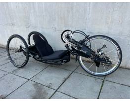 ALOIS PRASCHBERGER SPEEDBIKE COMP S – A handbike, ami minden