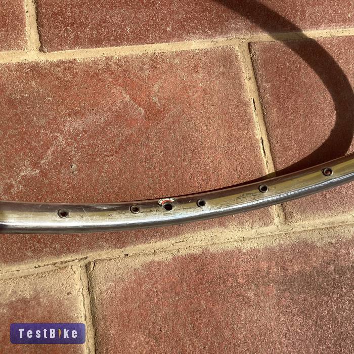 AMBROSIO, DT SWISS, CAMPAGNOLO Kerekek, felnik