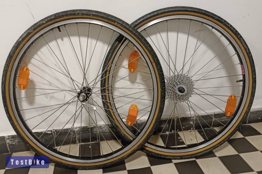 Araya CV-7, Shimano Deore LX fekete agyak 26" kerékszett 