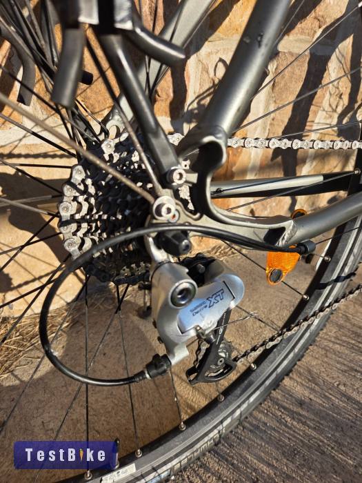 Arinos Subway trekking kerékpár — 28" / 55cm / Shimano XT / 