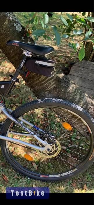 Átalakítás után megmaradt Mtb jó minőségű alkatrészek