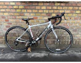 Avenir országúti kerékpár 47 cm (150-160 cm)