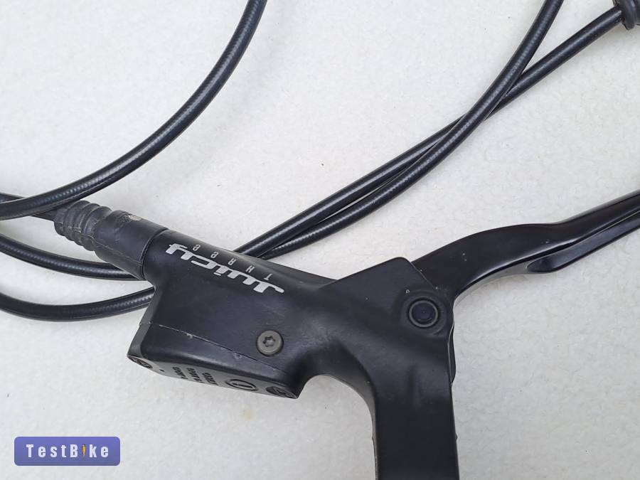 Avid Juicy 3 fékszett