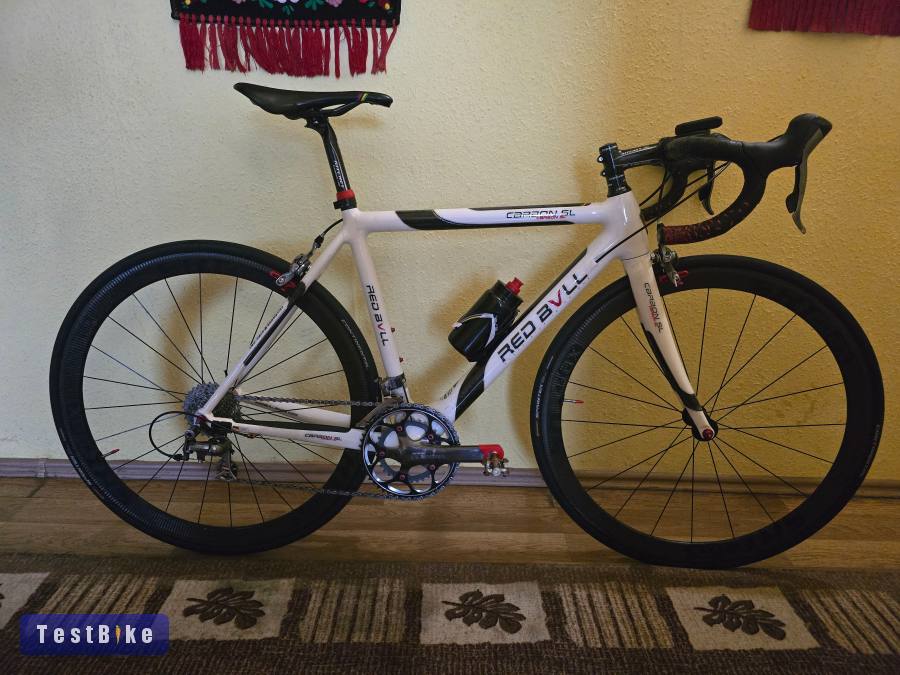 Ax-Lightness SRT 42 carbon kerékszett, 1040 gramm