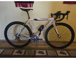 Ax-Lightness SRT 42 carbon kerékszett, 1040 gramm