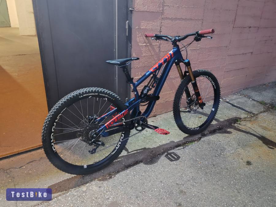 Scott Voltage FR730 super enduro